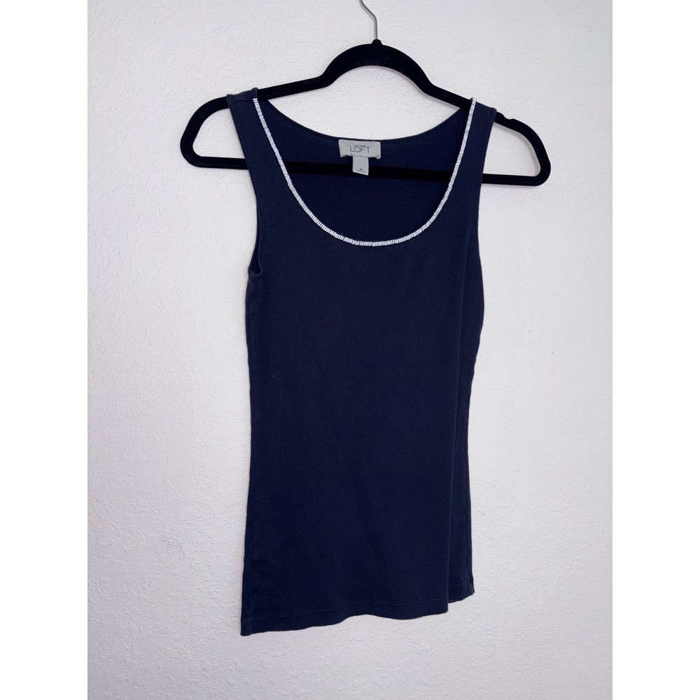 Ann Taylor LOFT Tank Top Size Medium navy Blue  Ribbed Beaded Trim Scoop Neck